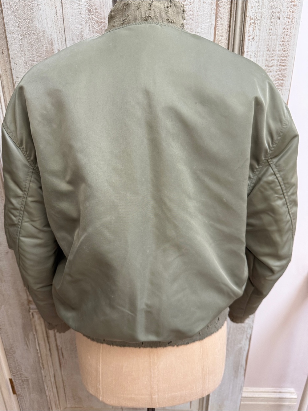 Iro jacket - Picture 3 of 4